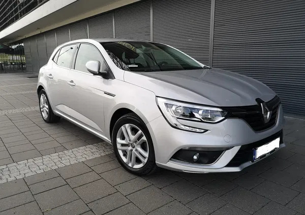 samochody osobowe Renault Megane cena 53900 przebieg: 79950, rok produkcji 2020 z Lublin